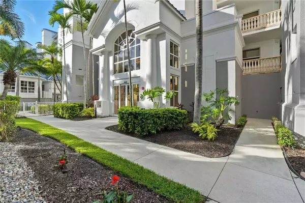 450 Launch CIR #503, Naples, FL 34108