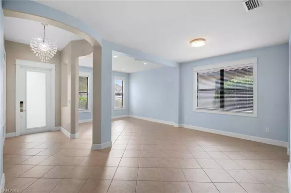 12129 Country Day CIR, Fort Myers, FL 33913