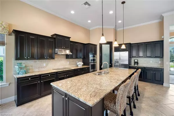 12819 Kingsmill WAY, Fort Myers, FL 33913