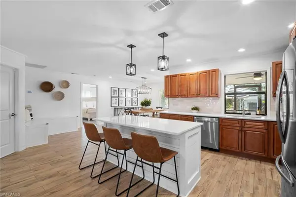 4630 McGregor BLVD, Fort Myers, FL 33901