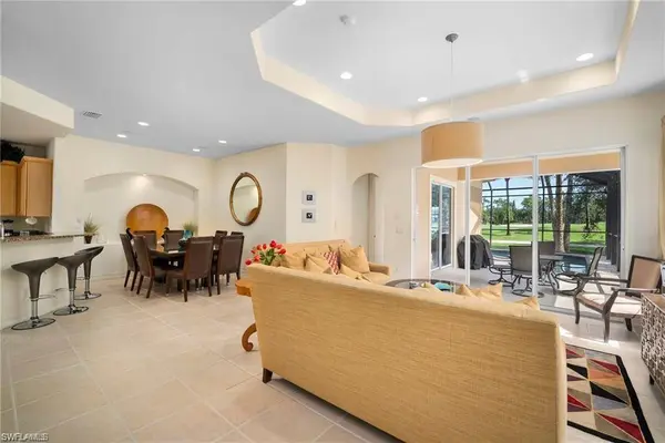 8519 Chase Preserve DR, Naples, FL 34113