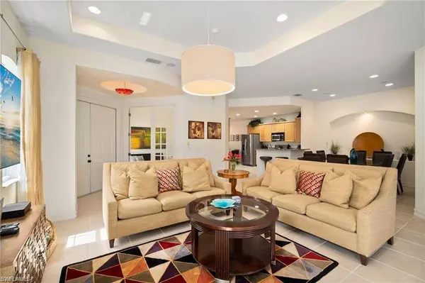 8519 Chase Preserve DR, Naples, FL 34113