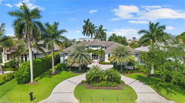 3123 Crayton RD, Naples, FL 34103