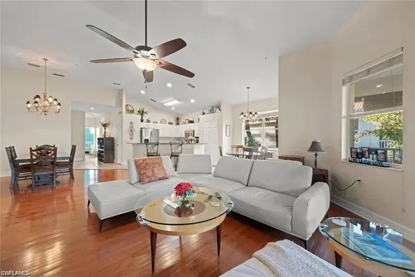11053 Harbour Yacht CT #201, Fort Myers, FL 33908