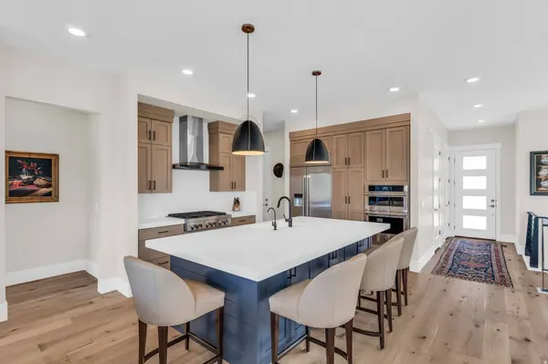 11589 N DEEPWATER DR, Hideout, UT 84036
