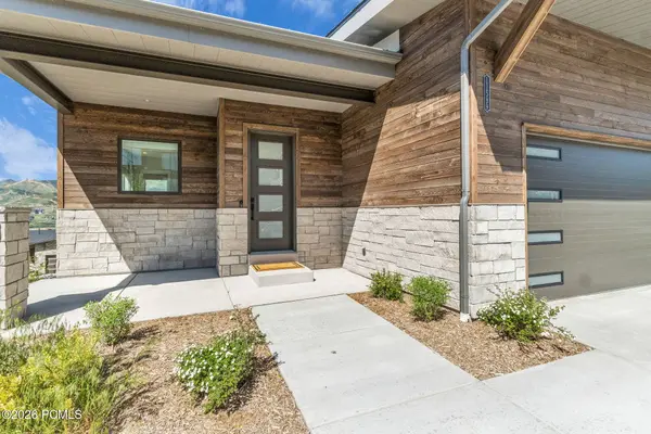 11589 N Deepwater Dr, Hideout, UT 84036