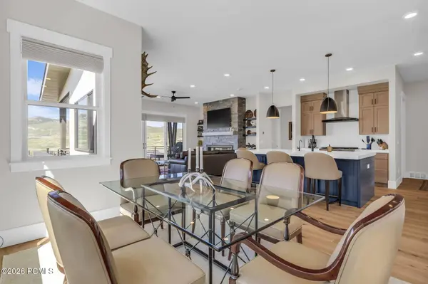 11589 N Deepwater Dr, Hideout, UT 84036