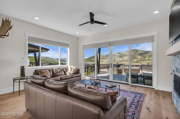 11589 N Deepwater Dr, Hideout, UT 84036