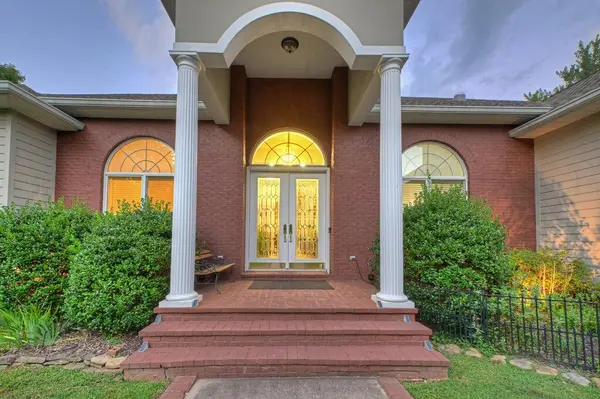 4165 Asheland Cove Drive, Young Harris, GA 30582