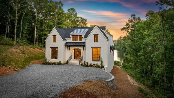 363 Pinnacle Drive, Ellijay, GA 30540