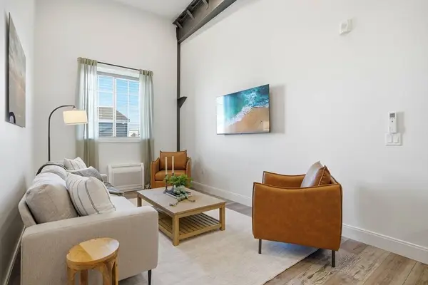10 Water Street #1, Plymouth, MA 02360