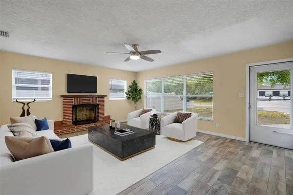 3303 W BALLAST POINT BLVD, Tampa, FL 33611