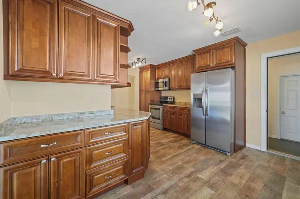 3303 W BALLAST POINT BLVD, Tampa, FL 33611