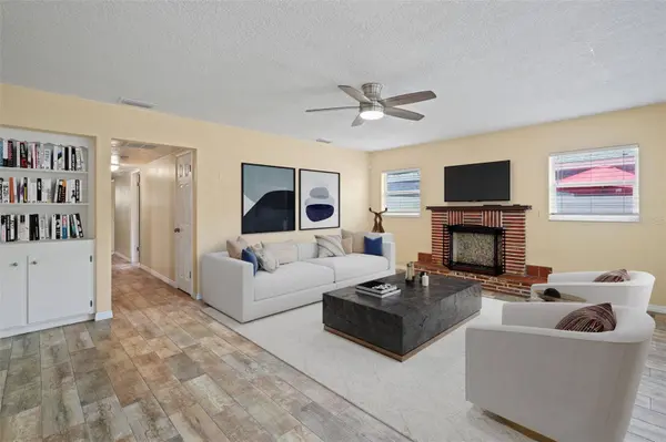 3303 W BALLAST POINT BLVD, Tampa, FL 33611