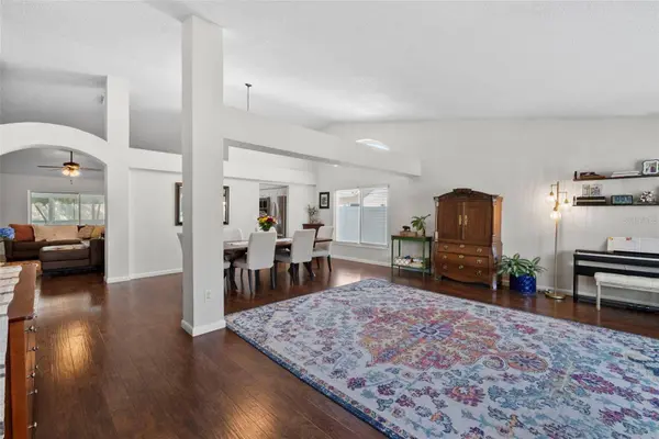 11927 STEPPINGSTONE BLVD, Tampa, FL 33635