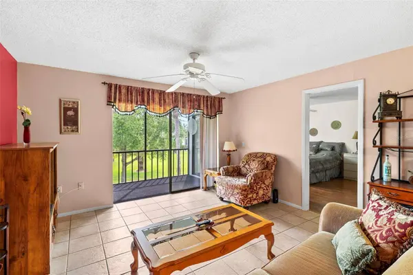 106 W CYPRESS CT #106, Oldsmar, FL 34677