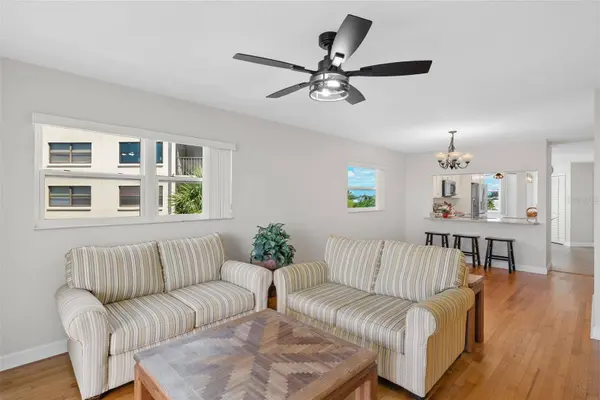 1316 PASADENA AVE S #408, South Pasadena, FL 33707