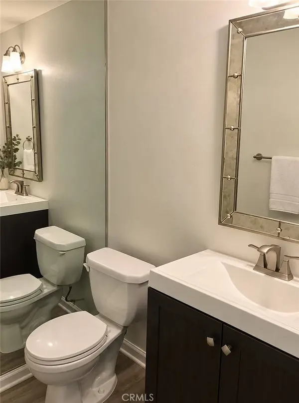 1131 Alta Loma RD #232, West Hollywood, CA 90069