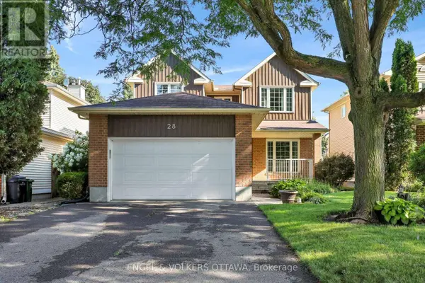 28 WEYBRIDGE DRIVE
