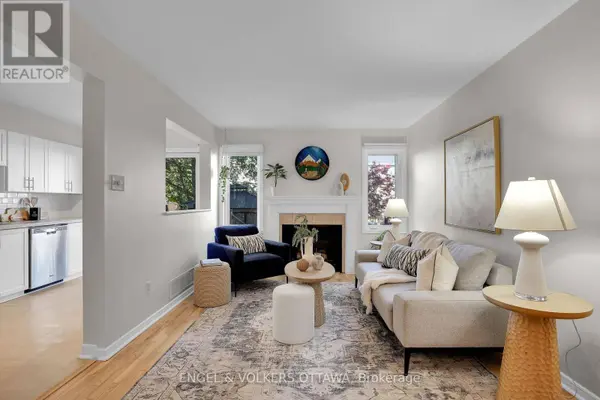 1632 VARENNES BOULEVARD, Ottawa, ON K4A3Z8