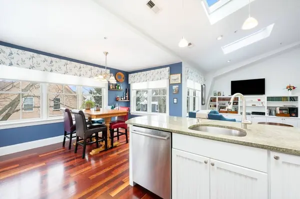 40 Mt. Pleasant #4, Cambridge, MA 02140