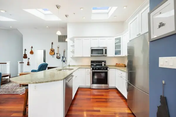 40 Mt. Pleasant #4, Cambridge, MA 02140