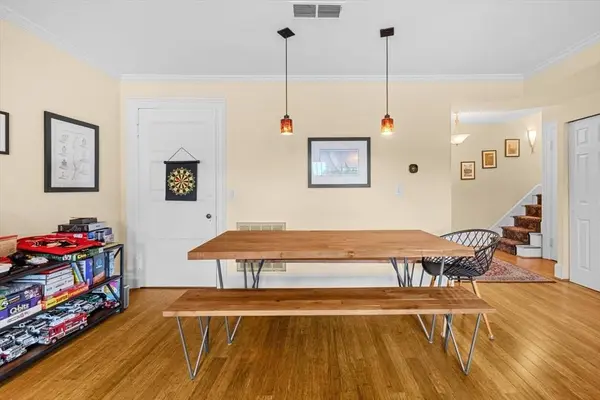 1757 Beacon #3, Brookline, MA 02445