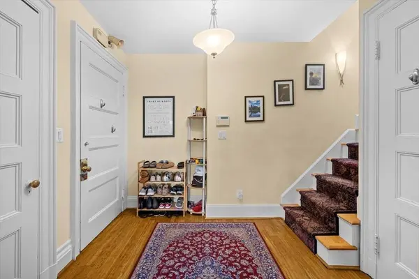 1757 Beacon #3, Brookline, MA 02445