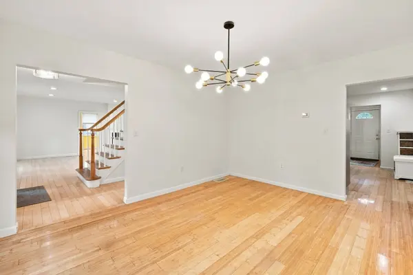 829 Chestnut, Newton, MA 02468
