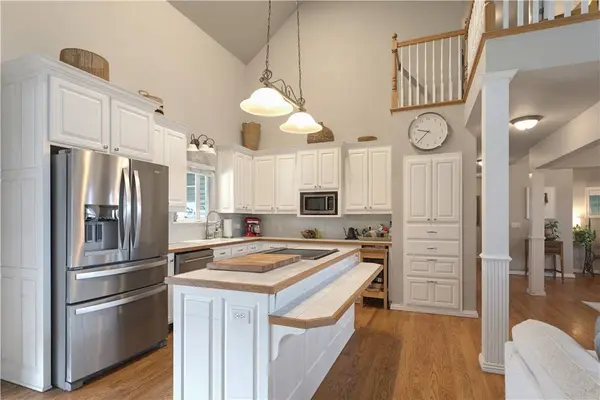 9641 Price Coffee Rd, Bentonville, AR 72712
