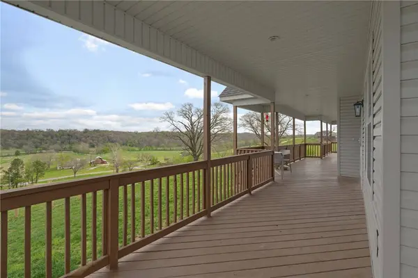 9641 Price Coffee Rd, Bentonville, AR 72712