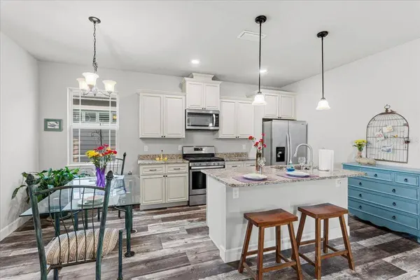 1810 SW 246TH DR, Newberry, FL 32669