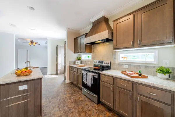 285 E 10TH Way, Greenville, FL 32331