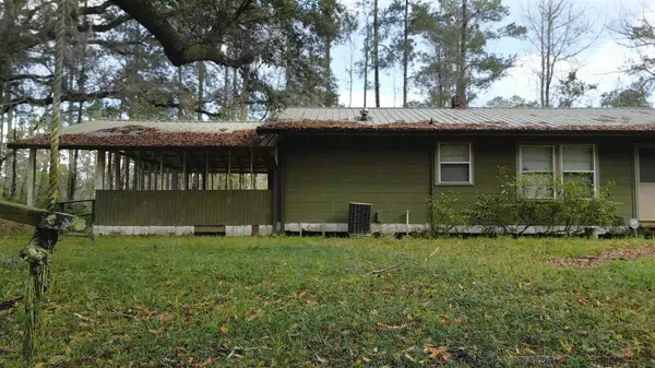 26070 Blue Star Highway, Quincy, FL 32351