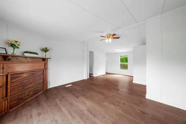 989 LAKEVIEW POINT Road, Quincy, FL 32351