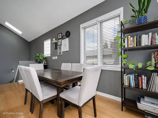 3027 N Racine AVE #3, Chicago, IL 60657