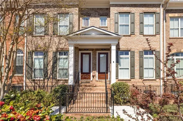 343 Alderwood LN, Sandy Springs, GA 30328