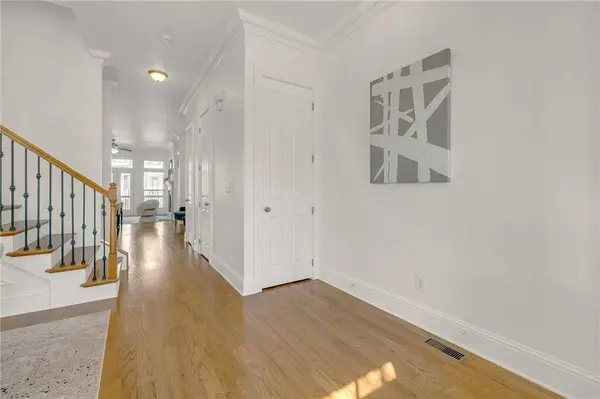 343 Alderwood LN, Sandy Springs, GA 30328