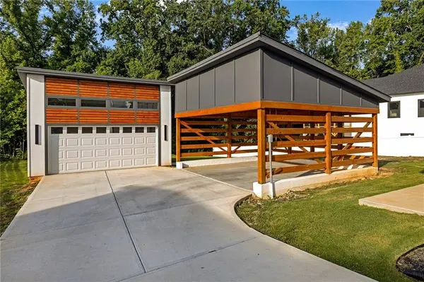 479 Lee RD, Mableton, GA 30126
