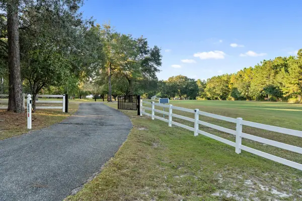 1062 Bloxham Cutoff Road, Crawfordville, FL 32327