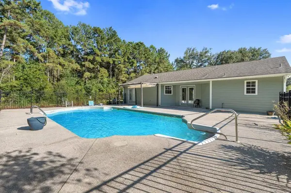 1062 Bloxham Cutoff Road, Crawfordville, FL 32327