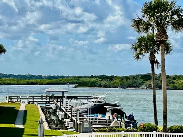 2100 N PENINSULA AVE #216, New Smyrna Beach, FL 32169