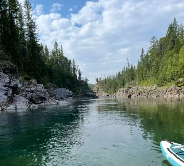 Montana Summer: Your Season to Find Home,Riley Ogden