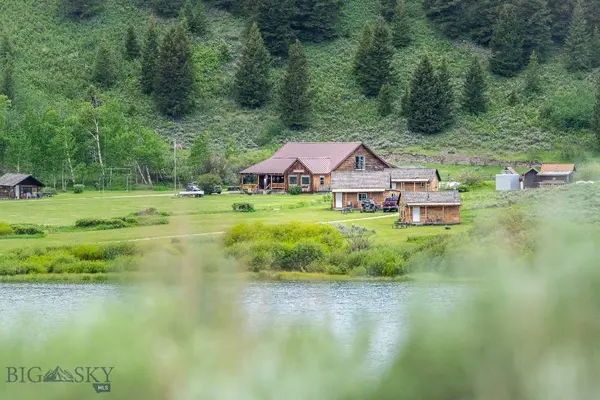 5200 Elk Lake RD, Lima, MT 59739