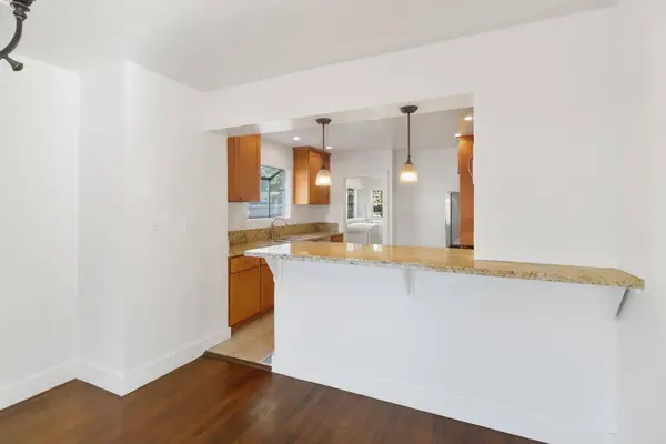 1812 El Monte Ave., Sacramento, CA 95815