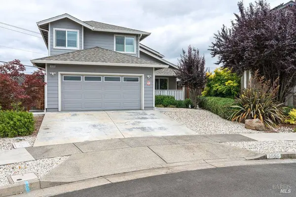 3690 Hillary CT, Santa Rosa, CA 95403