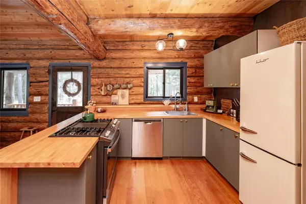 172 3rd AVE, West Glacier, MT 59936