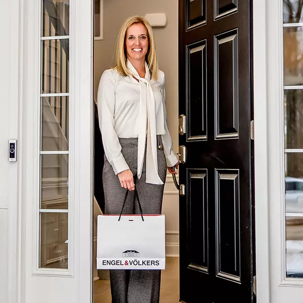 Homepage_About Kristin