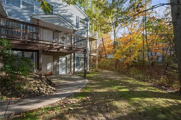 1110 Stoney Run TRL, Broadview Heights, OH 44147