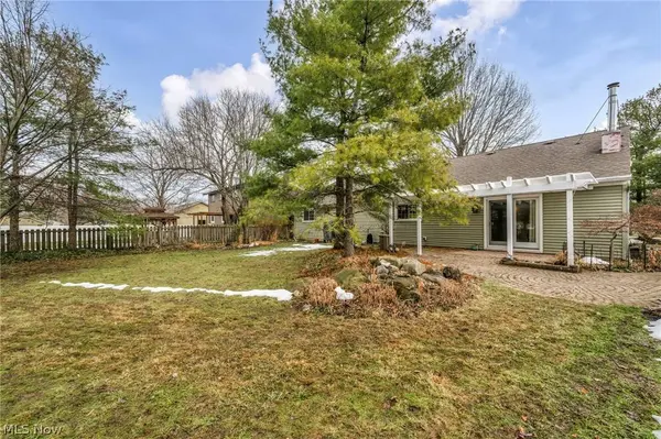 19044 Quail Hollow DR, Strongsville, OH 44136
